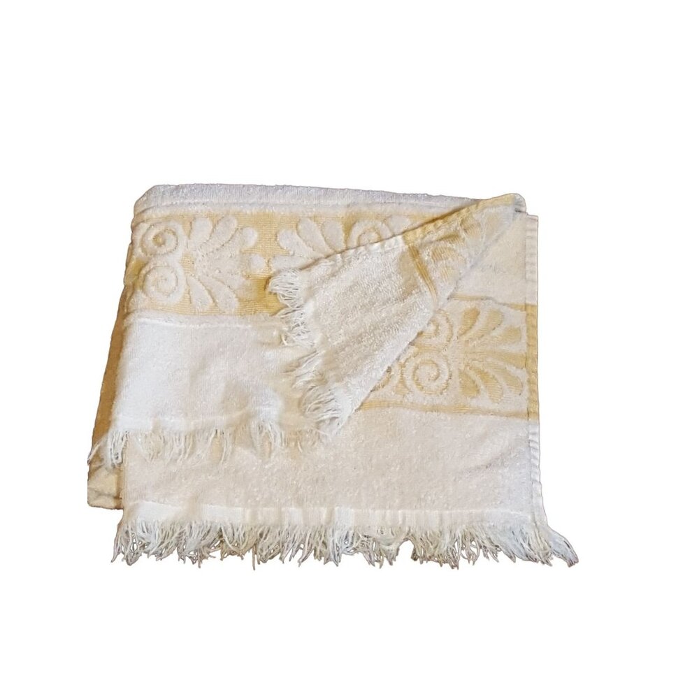 Vintage Cannon Monticello 1 Bath Towel Cream Yellow Sculpted 43x21"‎ Made in USA
